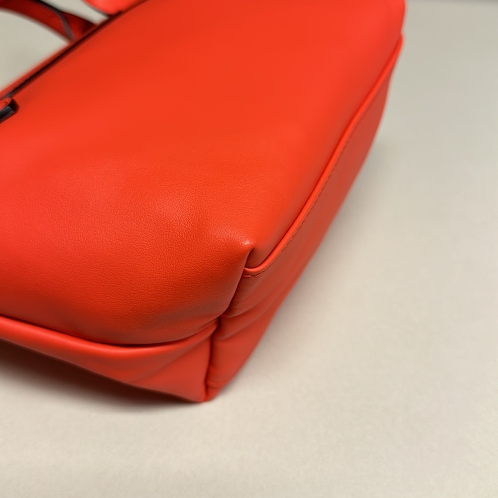 SOLD 🔥🔥🔥Longchamp LE PLIAGE XS Orange Leather Crossbody Bag - Picture 10 of 16